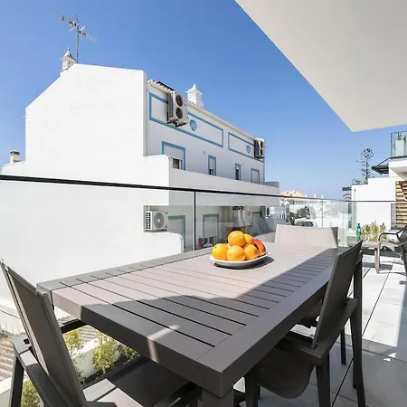 Suncoast Escape * Olhão