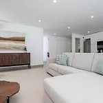 Suncoast Escape Apartment *