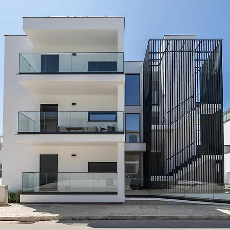 Suncoast Escape * Olhão